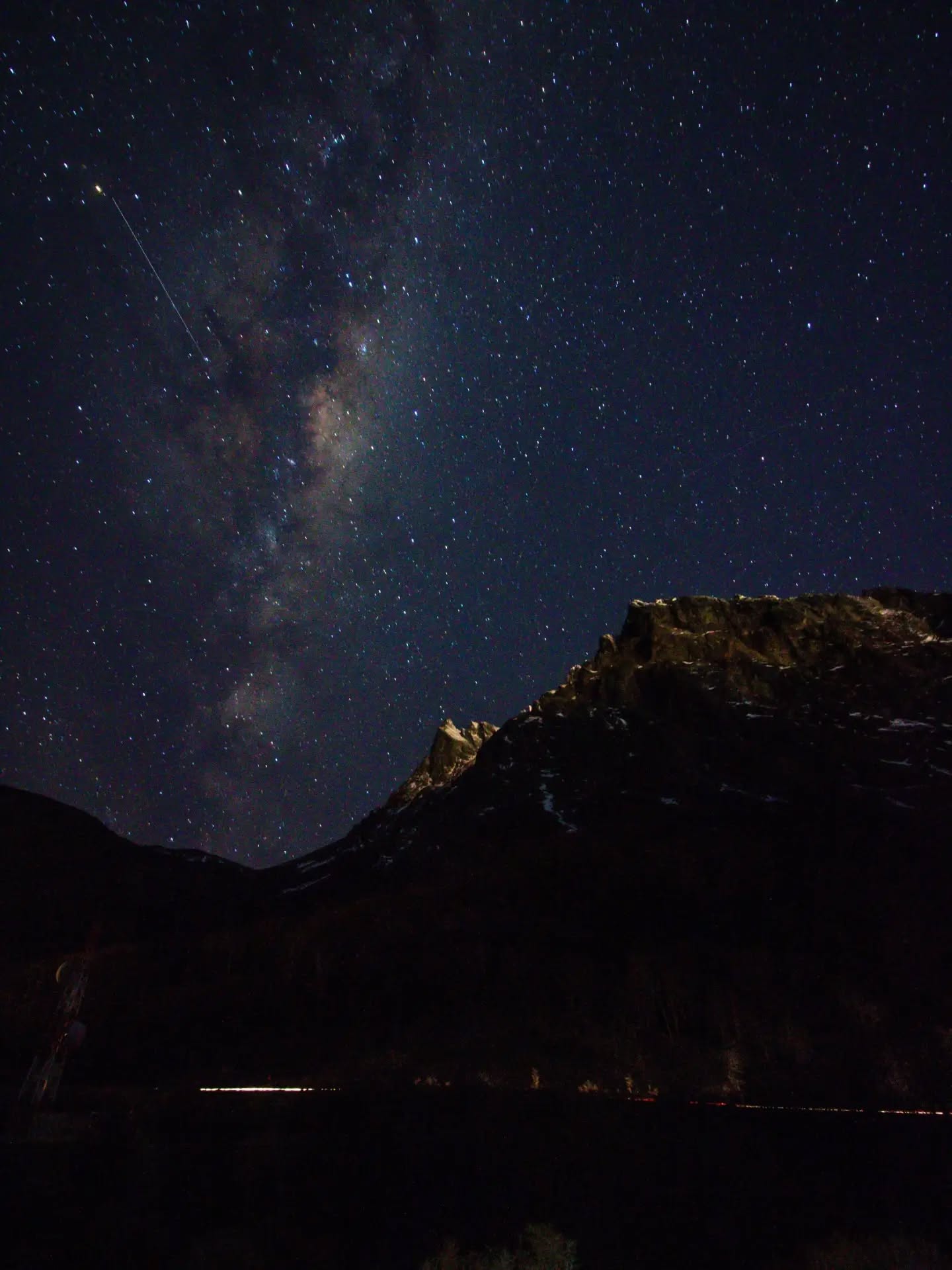 Luna Nueva 🌚

🏔 Camping del Monte Olivia

Ushuaia 🇦🇷